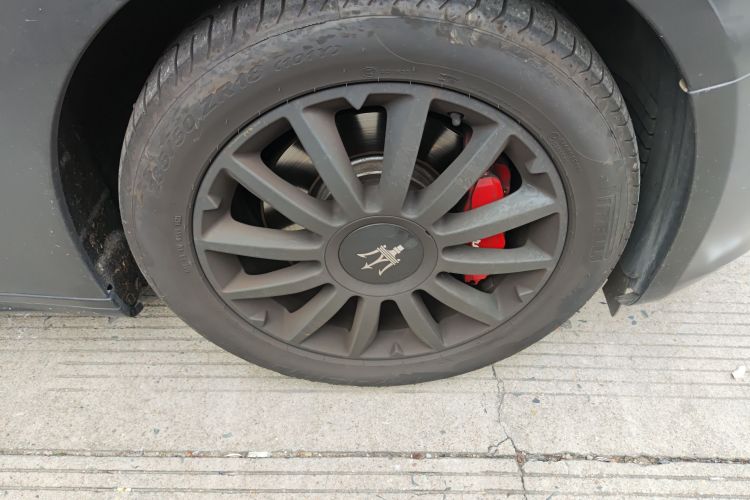 玛莎拉蒂 Ghibli 2014款 3.0T 标准版车身外观6007