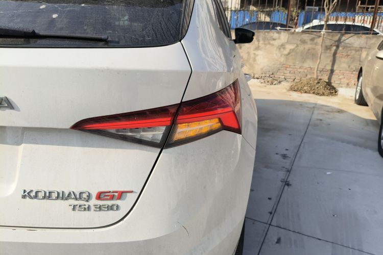 斯柯达 柯迪亚克GT 2019款 TSI330 两驱舒适版 国VI车身外观9