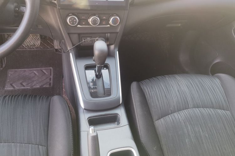 日产 轩逸 2021款 经典 1.6XE CVT舒适版中控内饰18