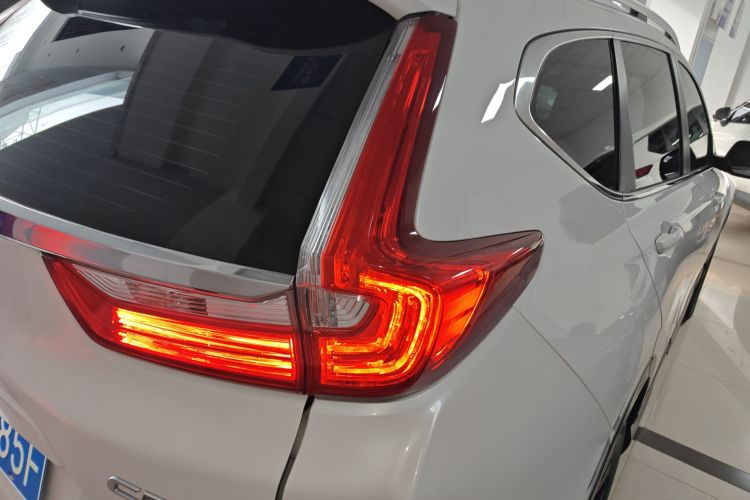 本田CR-V 2019款 耀目版 240TURBO CVT两驱舒适版 国VI车身外观9