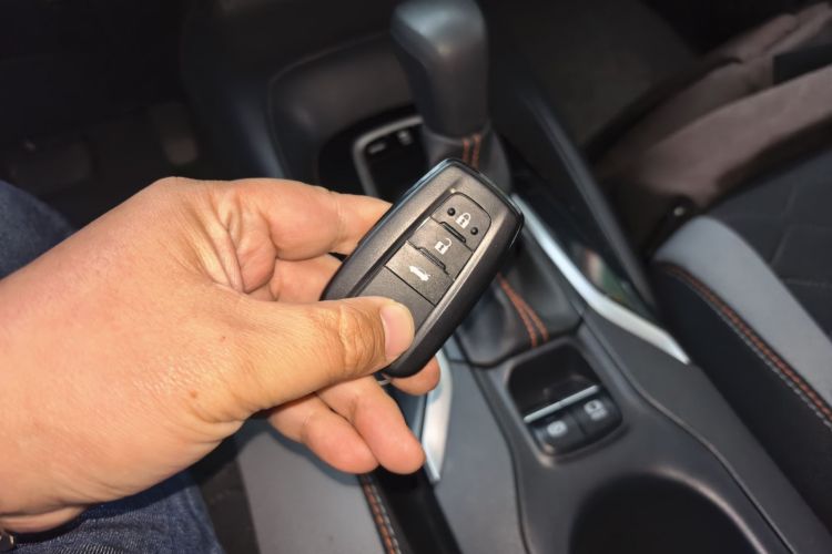 丰田 卡罗拉 2022款 1.2T S-CVT先锋PLUS版中控内饰11