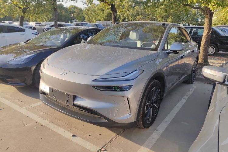 乐道L60 2024款 60kWh 后驱版车身外观1