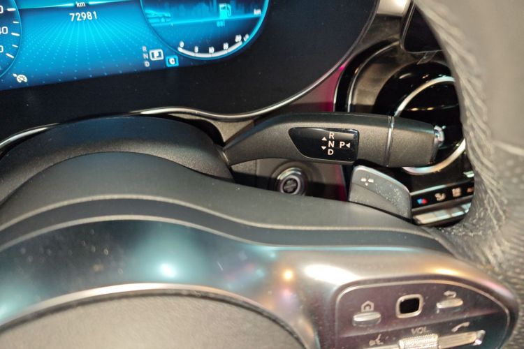 奔驰C级 2021款 C 260 L 运动版中控内饰18