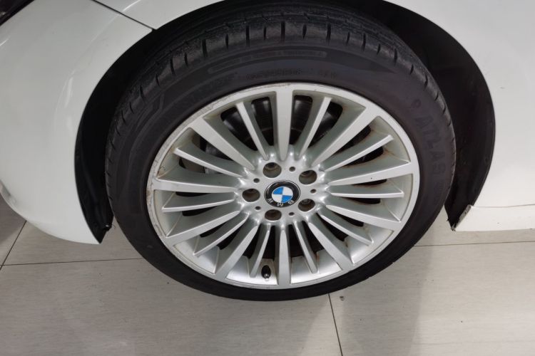 宝马3系 2018款 320Li 时尚型车身外观6007