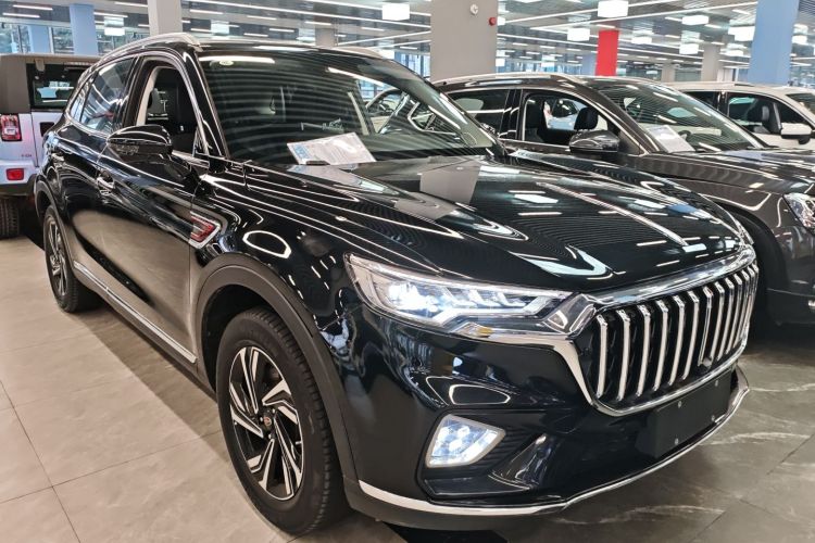 红旗HS5 2022款 改款 2.0T 智联旗享版车身外观3