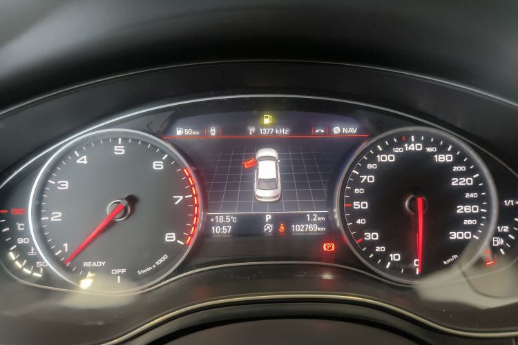 奥迪A6L 2016款 30 FSI 舒适型局部细节14