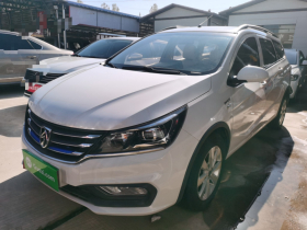 宝骏310W 2017款 1.5L 手动舒适型 国VI