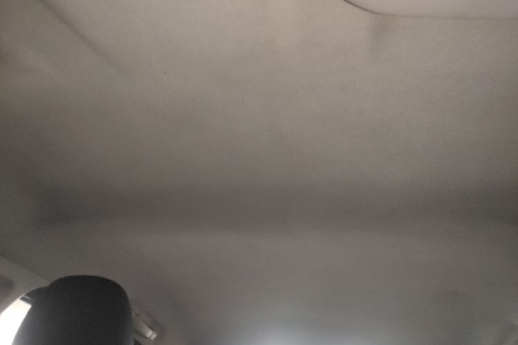 标致301 2014款 1.6L 手动舒适版中控内饰22