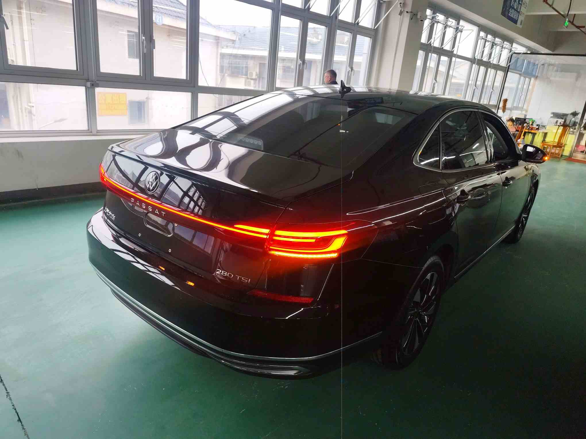 大众 帕萨特 2024款 280TSI 精英版(4)