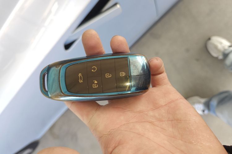 埃安 AION S Plus 2023款 70 智驾版 三元锂中控内饰11