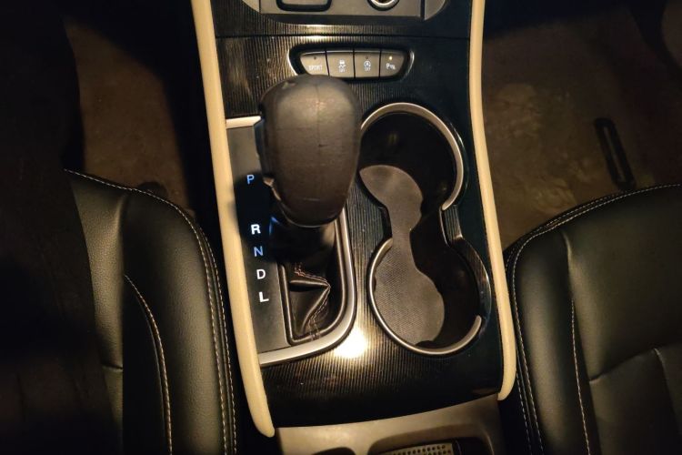 别克 威朗 2017款 三厢 15S 自动进取型中控内饰18