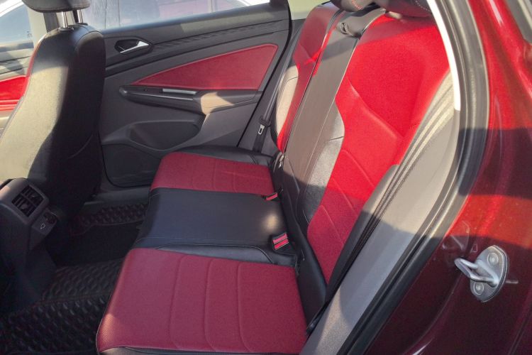 捷达VS7 2020款 1.4T 自动荣耀型中控内饰21