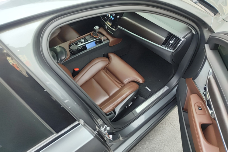 沃尔沃V90 2020款 Cross Country T5 AWD 智尊版局部细节9005