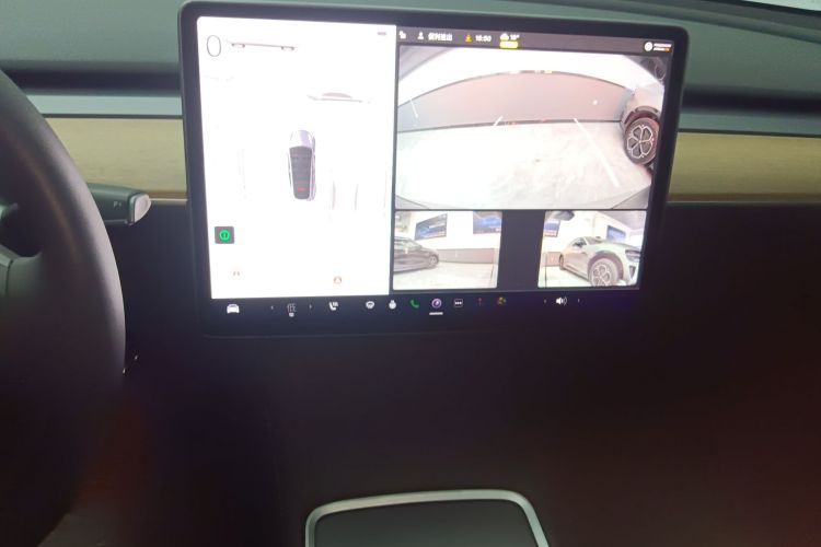 特斯拉 Model Y 2021款 标准续航后驱版中控内饰16