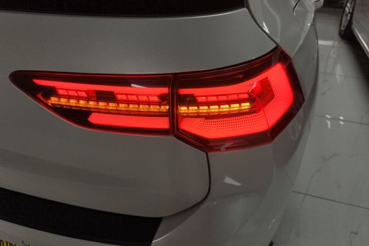 大众 高尔夫 2023款 改款 280TSI DSG R-Line Lite车身外观6006