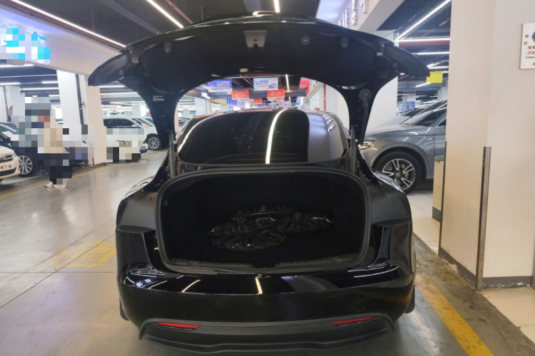 特斯拉 Model 3 2023款 后轮驱动版局部细节23