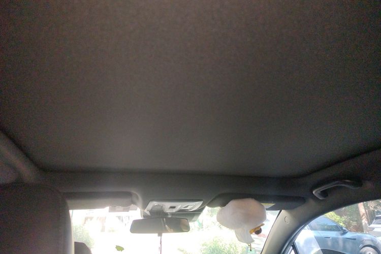 长安UNI-T 2022款 1.5T 运动版 尊贵型局部细节22