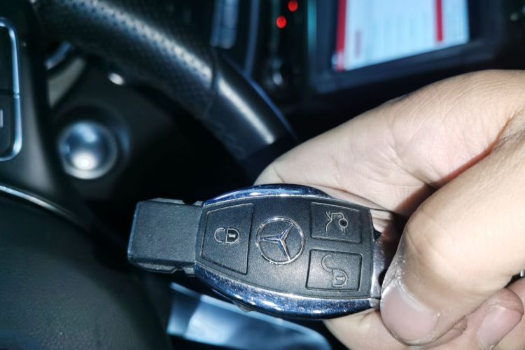 奔驰CLA 2019款 CLA 200 动感型中控内饰11