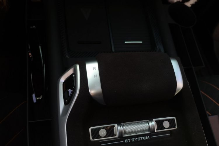 深蓝汽车 深蓝G318 2024款 四驱空悬版中控内饰18