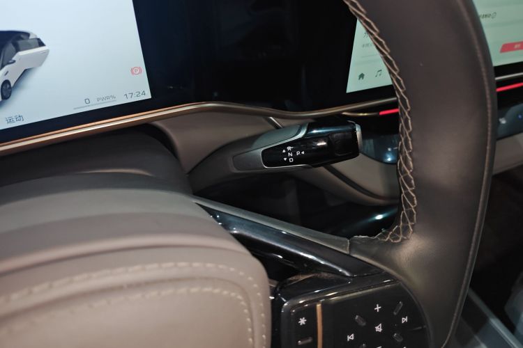 红旗EH7 2024款 820 Pro局部细节18