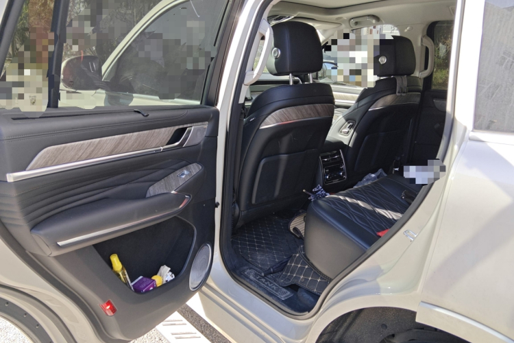 坦克500 2022款 3.0T 运动版 造境型 5座中控内饰7004