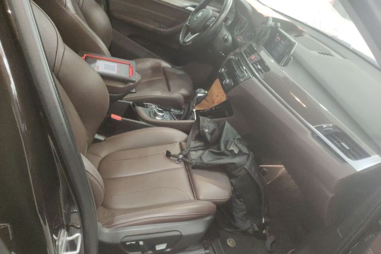 宝马X1 2018款 xDrive20Li 尊享型局部细节41