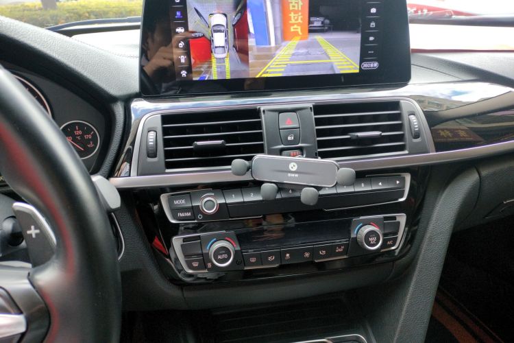 宝马3系 2018款 320Li 领先型M运动套装中控内饰16