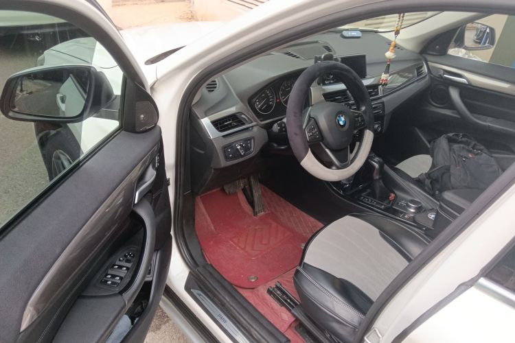 宝马X1 2018款 xDrive20Li 豪华型中控内饰20
