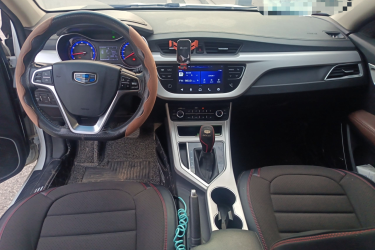 吉利汽车 远景 2018款 1.5L 自动尊贵型中控内饰12