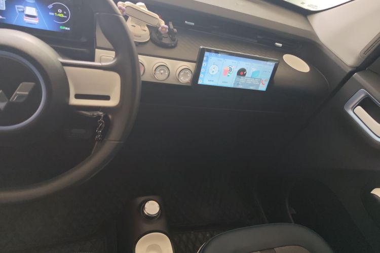 五菱汽车 宏光MINIEV 2022款 GAMEBOY 200km 玩咖款 磷酸铁锂局部细节16