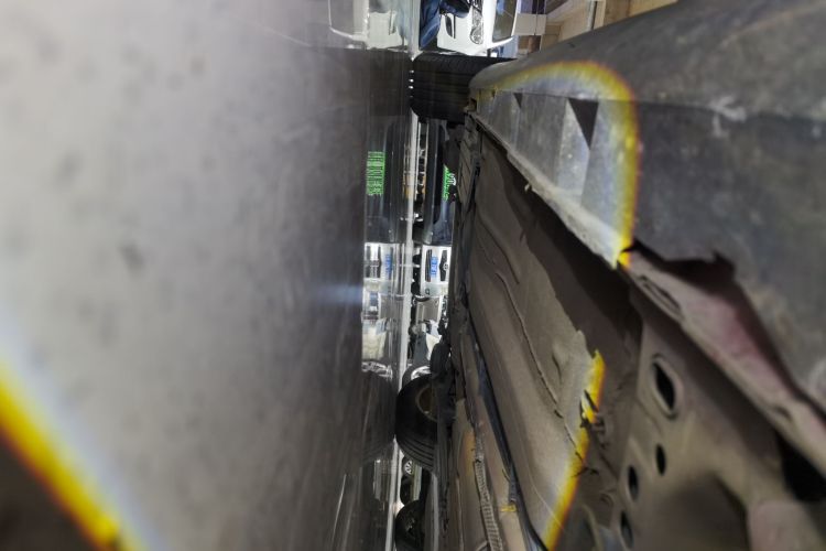 福特 福克斯 2012款 两厢 1.6L 自动风尚型局部细节9001