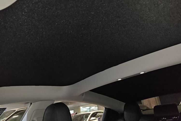 特斯拉 Model 3 2021款 标准续航后驱升级版 3D6中控内饰22