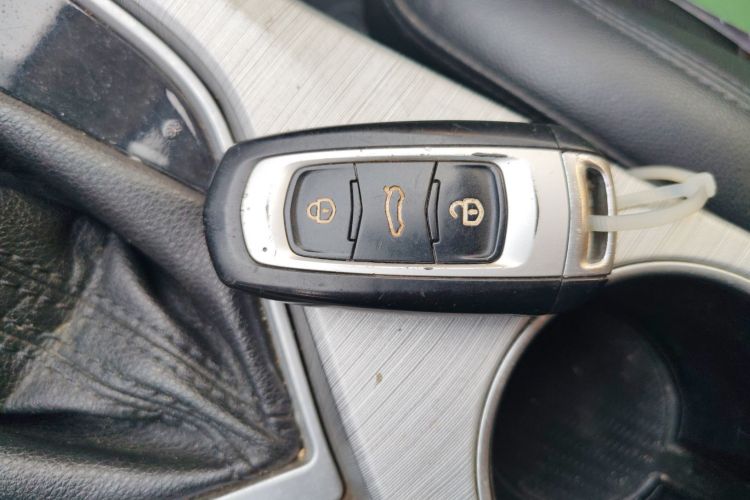 吉利汽车 远景 2018款 1.5L 自动幸福版中控内饰11