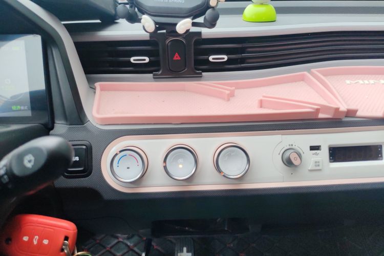 五菱汽车 宏光MINIEV 2021款 马卡龙臻享款 三元锂中控内饰16