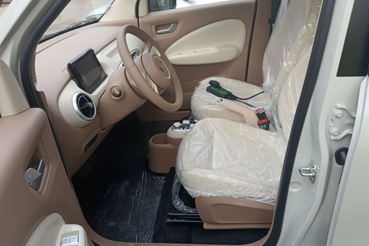 五菱汽车 宏光MINIEV 2025款 四门版 进阶款中控内饰19