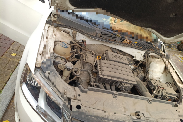 大众 朗逸 2013款 改款经典 1.6L 手动风尚版局部细节9006