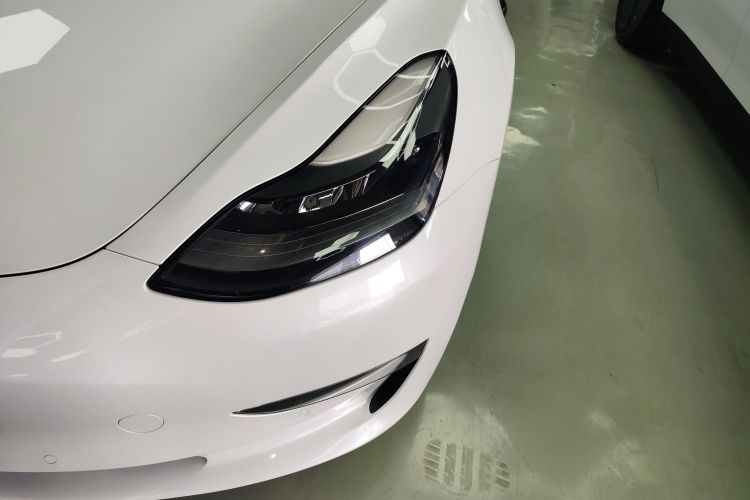 特斯拉 Model 3 2021款 Performance高性能全轮驱动版局部细节36