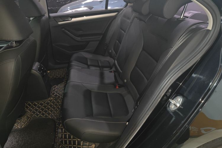 大众 速腾 2018款 280TSI DSG熠动版中控内饰21