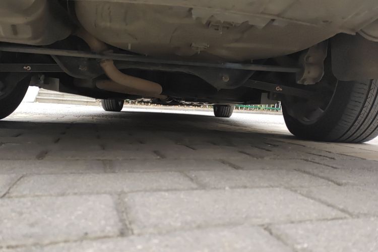 标致508 2015款 1.6THP 自动致臻版局部细节9009