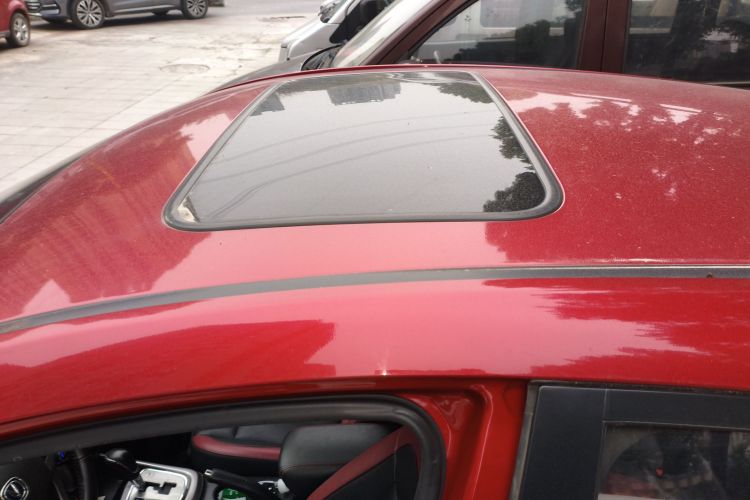 长安 逸动 2013款 1.6L 自动俊酷型 国IV局部细节57