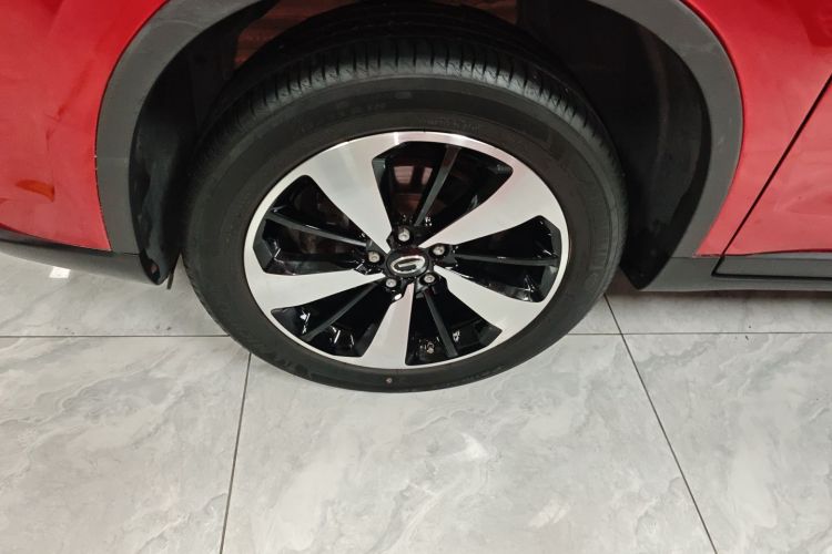 广汽传祺 传祺GS4 2018款 235T 自动两驱豪华智联版车身外观6001