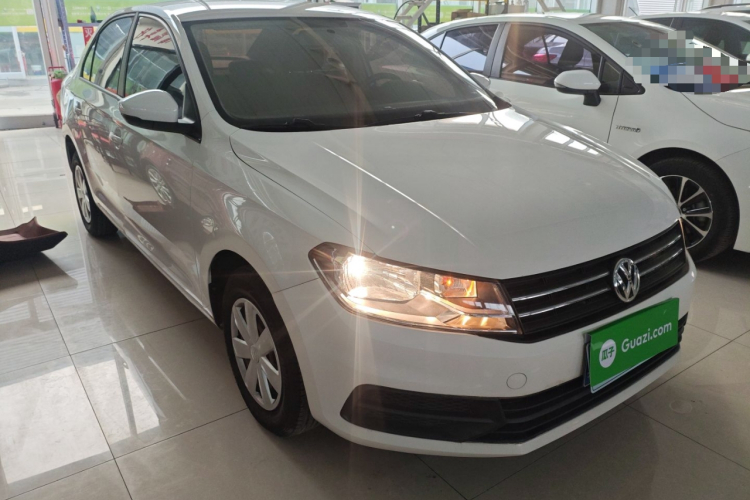 大众 桑塔纳 2018款 1.5L 手动风尚版车身外观3