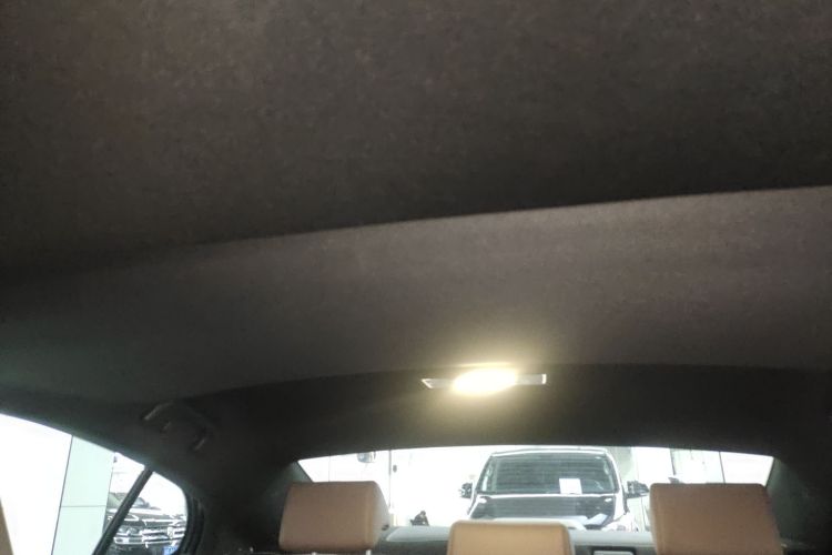 雷克萨斯ES 2022款 300h 卓越版中控内饰22