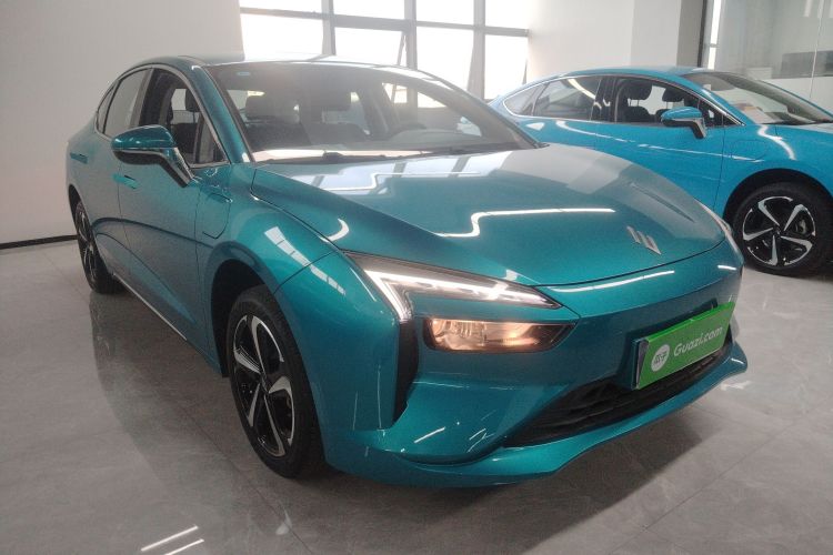 江铃集团新能源 羿 2023款 标准续航行业版车身外观3