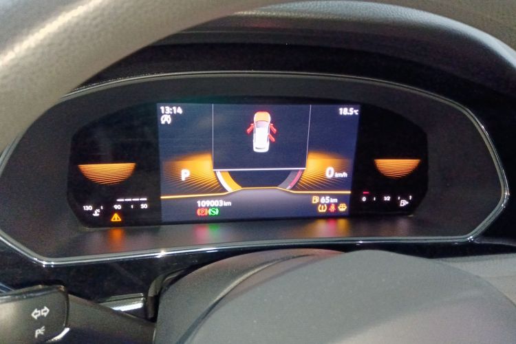 大众 帕萨特 2022款 280TSI 商务版中控内饰14