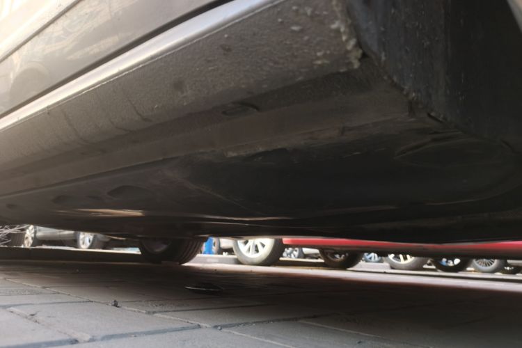 大众 帕萨特 2015款 1.8TSI DSG御尊版局部细节9001