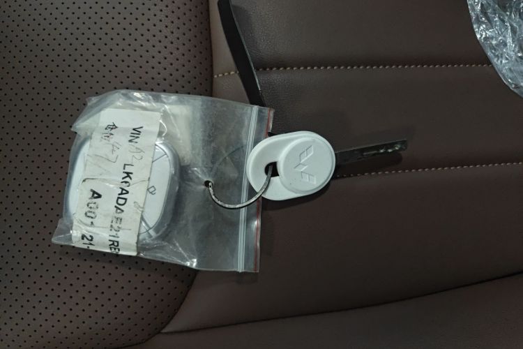 五菱汽车 五菱缤果 2024款 333km 悦享款中控内饰7001