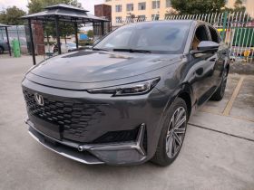 长安UNI-K 2023款 2.0T 两驱悦享型