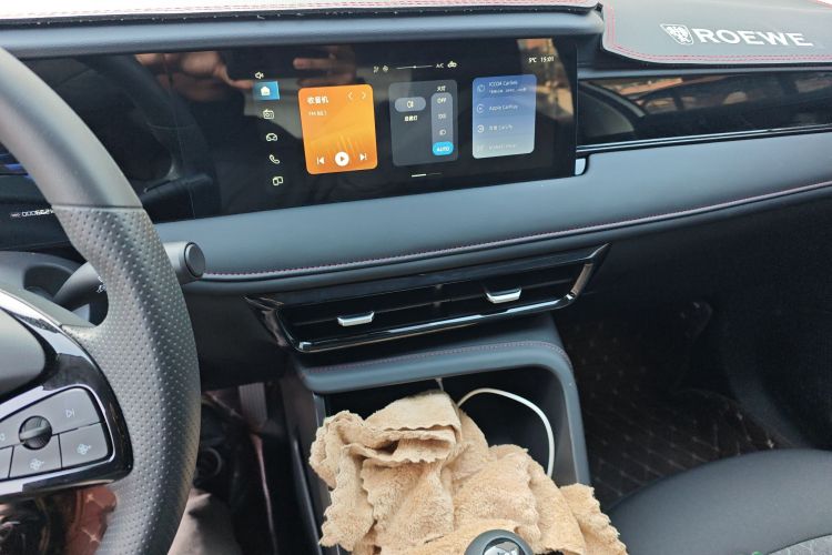 荣威i5 2026款 1.5L 手动舒享版中控内饰16