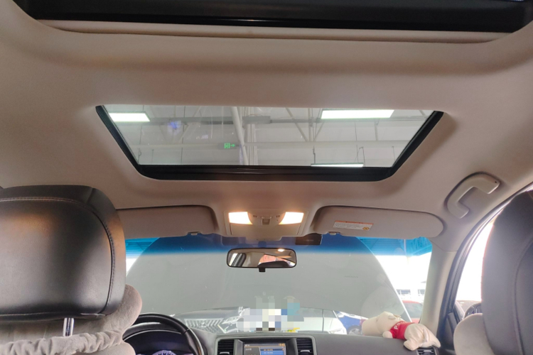 日产 天籁 2011款 公爵 2.5L XV尊雅版局部细节22